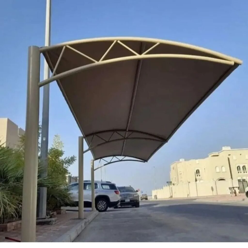 مظلات مواقف سيارات